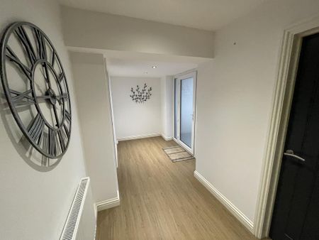 3 bedroom bungalow to rent - Photo 4