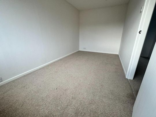 3 bedroom bungalow to rent - Photo 1