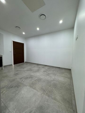 Brand New Modern&comma; Spacious 1 Bedroom Granny Flat&excl; - Photo 3