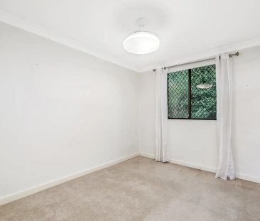 “Brisbane Water Views & Updated Apartment” - Photo 6