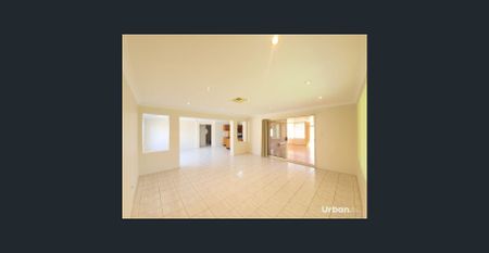 ROOM TO LIVE. ROOM TO BREATH. - Photo 3