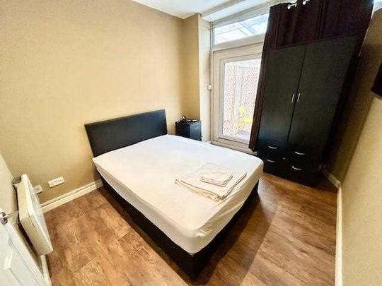 House share to rent - Photo 1