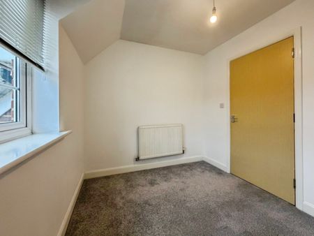2 bedroom House To Let - Photo 2