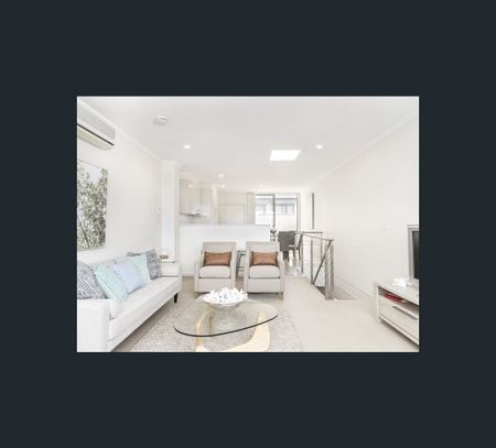 303/7 Parraween Street, Cremorne, NSW 2090 - Photo 3