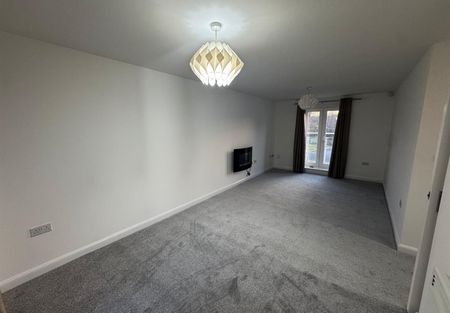 Golden Orchard, Halesowen, West Midlands - Photo 4