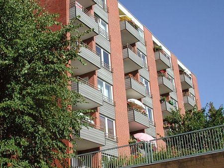 Erstbezug nach Sanierung - geräumige 2 Zimmer Wohnung mit Balkon - Foto 5