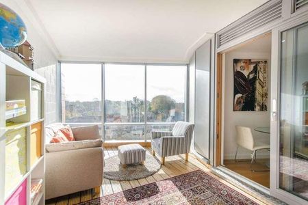 Altyre Road, East Croydon, CR0 - Photo 3