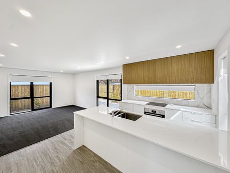 Top quality new build in Wallaceville - Photo 4