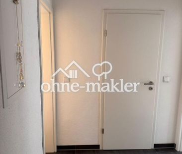 Essen-Holsterhausen -- 2,5 Raum Balkonwohnung -- saniert mit EBK - Photo 4