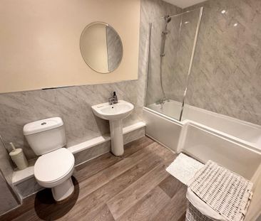 2 bedroom flat to rent - Photo 5