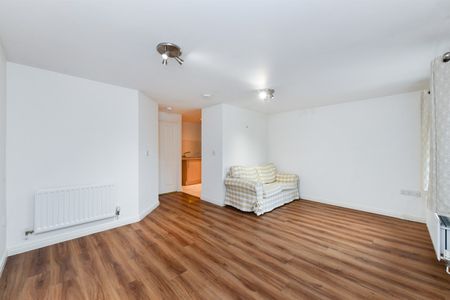 Bramley Court, Gamston - Photo 2