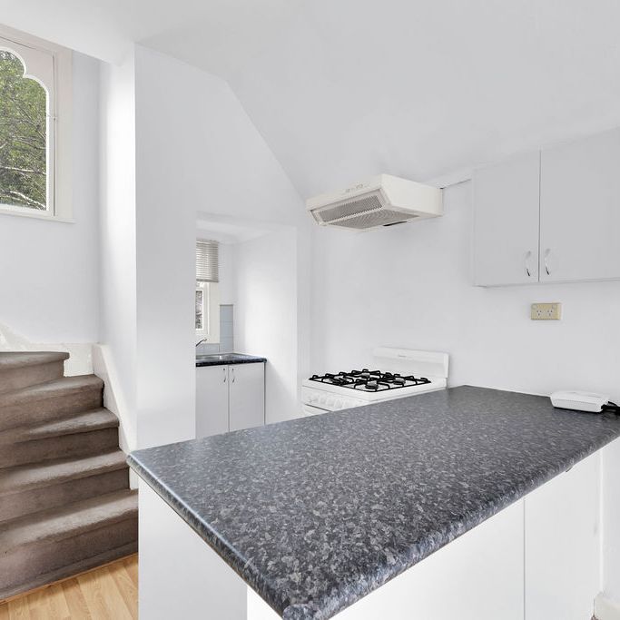 4/472 Glenferrie Road, Hawthorn VIC 3122 - Apartment For Rent | Domain - Photo 1