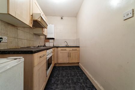1 bedroom flat to rent - Photo 5