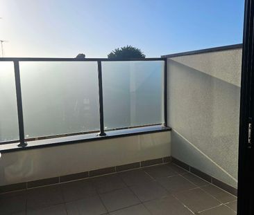 Airport West - Photo 3