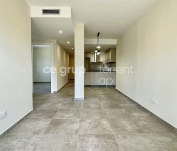 Apartament d’obra nova amb ascensor al centre de l’Escala - Photo 2