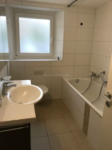 MAGNIFICENT 2½ PIECES WITH TERRACE - Photo 4