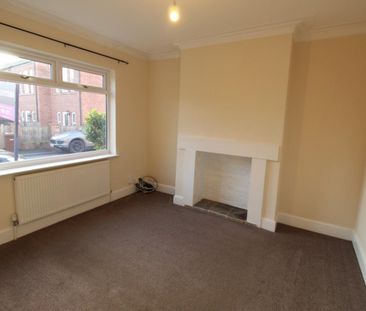 2 bedroom House To Let - Photo 4