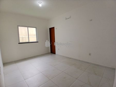 C FUNCIONARIOS - CASA - JOSE ALVES CAVALCANTE, 211 - Photo 5