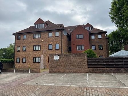 Studio to rent - Photo 3