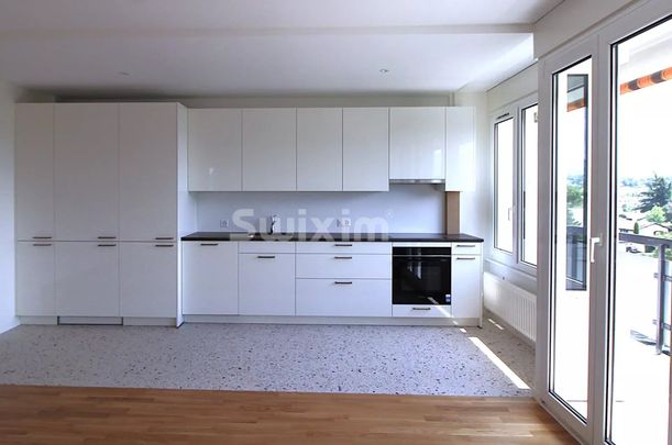 5 Zimmer, 90 m², 5. Stock - Photo 1