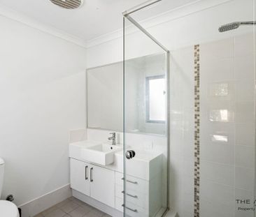 Location, Lifestyle & Living Made Easy - Photo 6