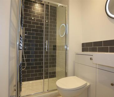 2 bedroom maisonette to rent - Photo 1