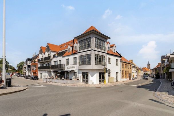 Prachtig duplex appartement met zicht op het kanaal. - Photo 1