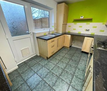 2 bedroom semi-detached house to rent - Photo 6