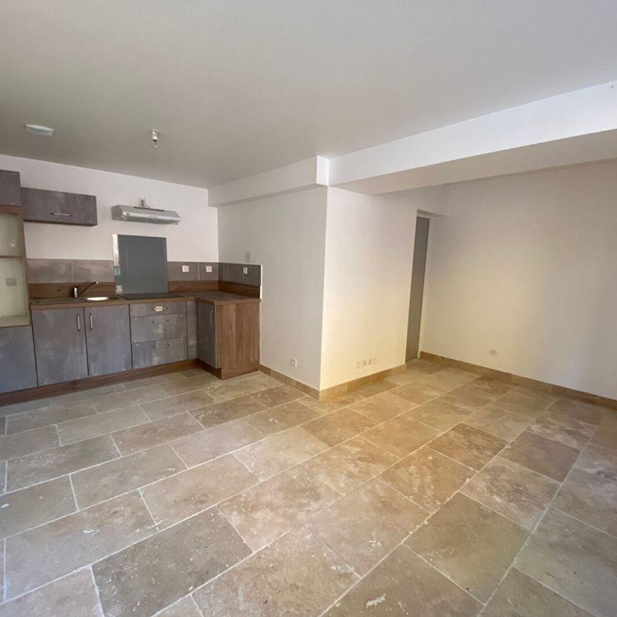 Location Maison 3 pièces 53m² - Photo 1