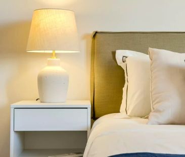 Room in a shared 6-bedroom apartment for rent in Vila de Gràcia, pe... - Photo 1