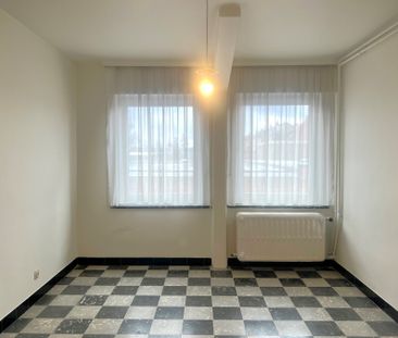 Appartement met 2 slaapkamers. - Photo 2