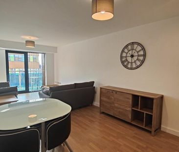 2 bedroom flat to rent - Photo 1