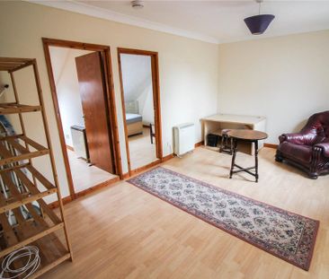 4 bedroom apartment to rent - Photo 6