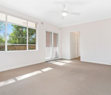 2/123 Burns Bay Road, Lane Cove, NSW 2066 - Photo 4