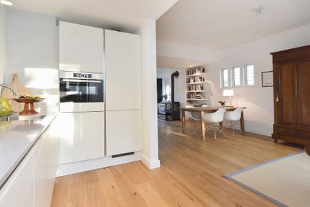 Appartement te huur: Schoutenstraat 57 2596 SK Den Haag - Photo 2