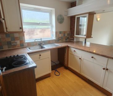 1 bedroom flat to rent - Photo 6