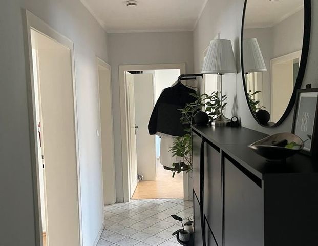 Wohnung in der Weststadt - Photo 1