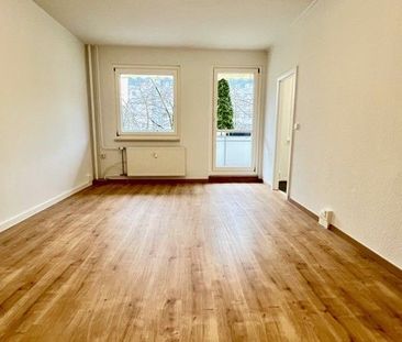 Helle, familienfreundliche 3-Zimmerwohnung im 1.OG mit Balkon! - Photo 4