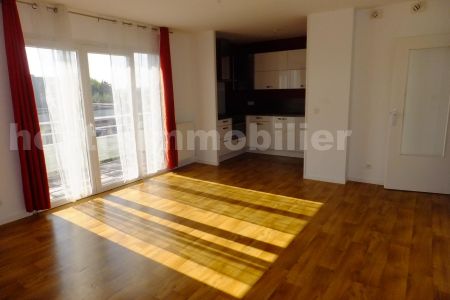 Location Appartement 3 pièces 68m² TOURCOING 59200 - Photo 2