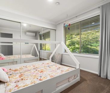 Family-Sized Home Backing Onto Reserve - Bel Air Estate - Photo 6