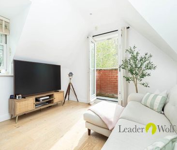 2 bed flat to rent in Meyrick Park Crescent, Bournemouth, BH3 - Photo 1