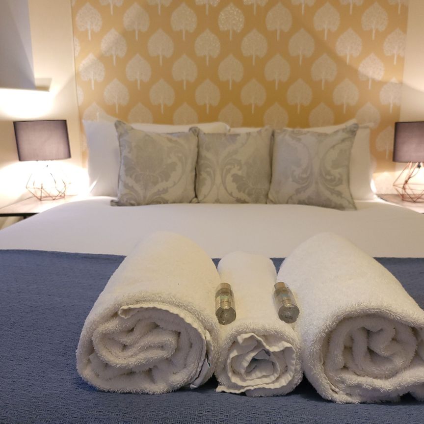 1 Bedroom Home – Medium Let - Photo 1