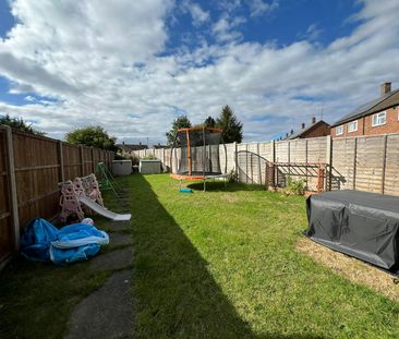 Semi-detached house to rent on - Photo 1