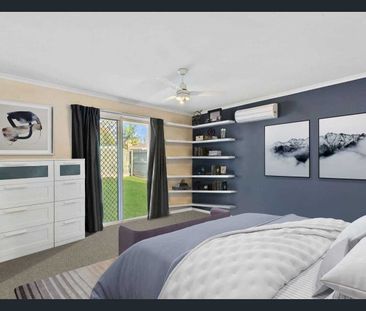 Large family or just need the space, this one is for you - Photo 2