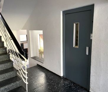 **VERMIETET** Großzügige 2-Zimmer-Wohnung in zentraler citynaher Lage…. - Photo 3