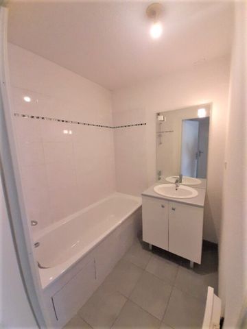 Location Appartement 2 pièces 41m² MURET 31600 - Photo 4