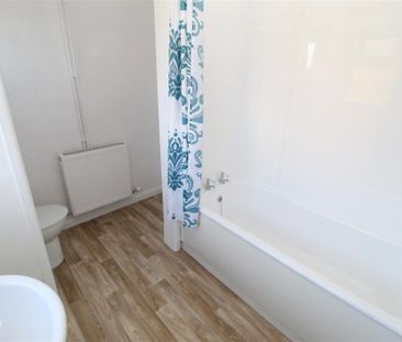 Newton St. Cyres, Exeter - Photo 2