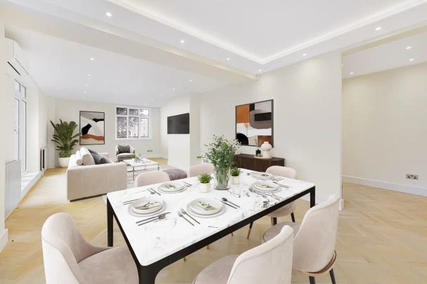 3 bedroom flat in South Kensington - Photo 1