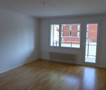 Rent a 3 rooms apartment in Uster - Photo 1