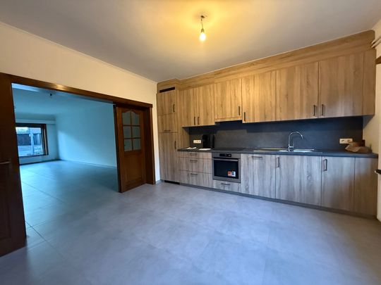 Prachtig gerenoveerde woning, rustig gelegen - Foto 1